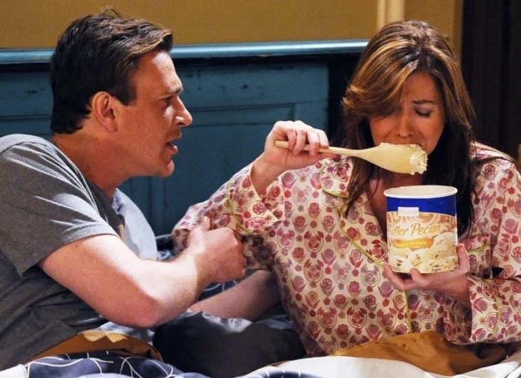 Долой тортики! Чем заесть стресс, чтобы успокоиться и не поправиться