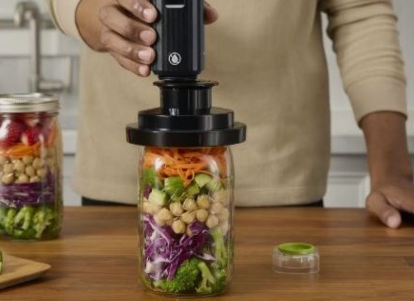 8 способов использовать полупустые банки после продуктов